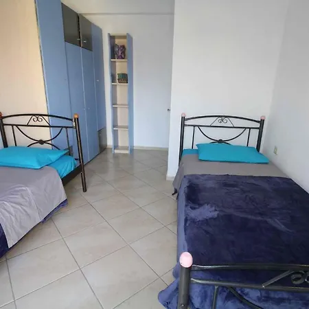 Holiday home Natasa's Agios Ioannis Karousades *